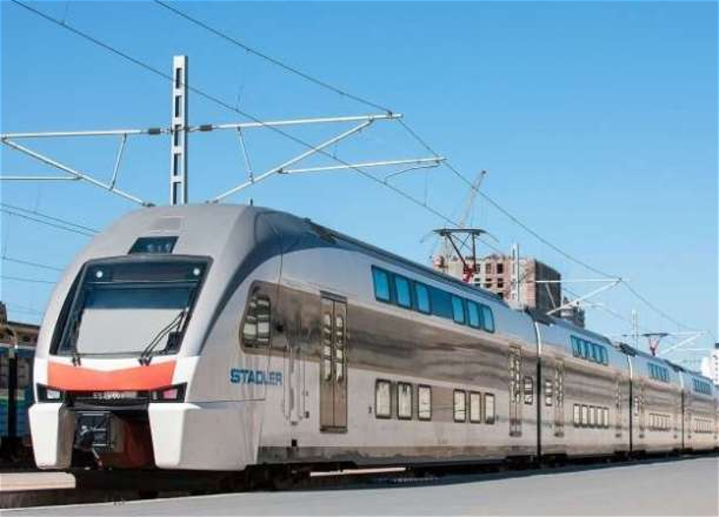 На этой территории Баку прокладывается железнодорожная линия