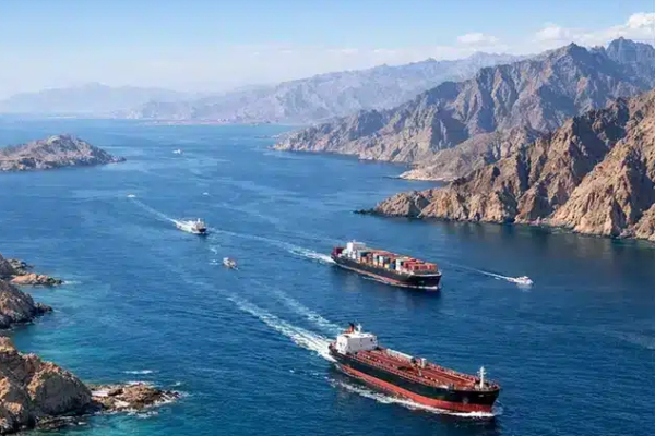 Бесконечная блокада иранских портов?