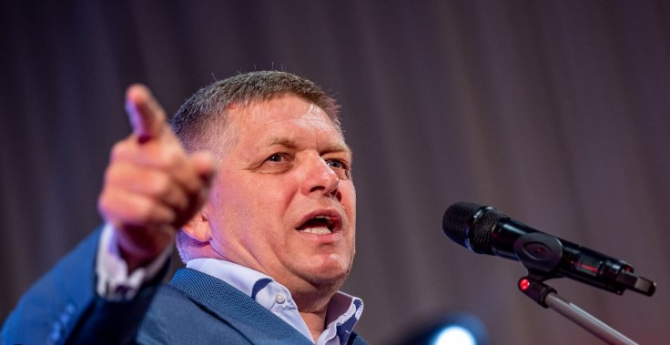 Эстония не пустит Фицо на Парад Победы в Москву