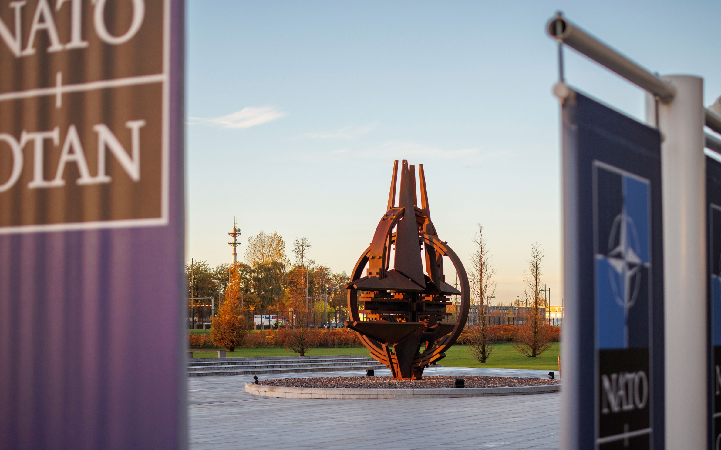 Рютте не верит в выход США из НАТО