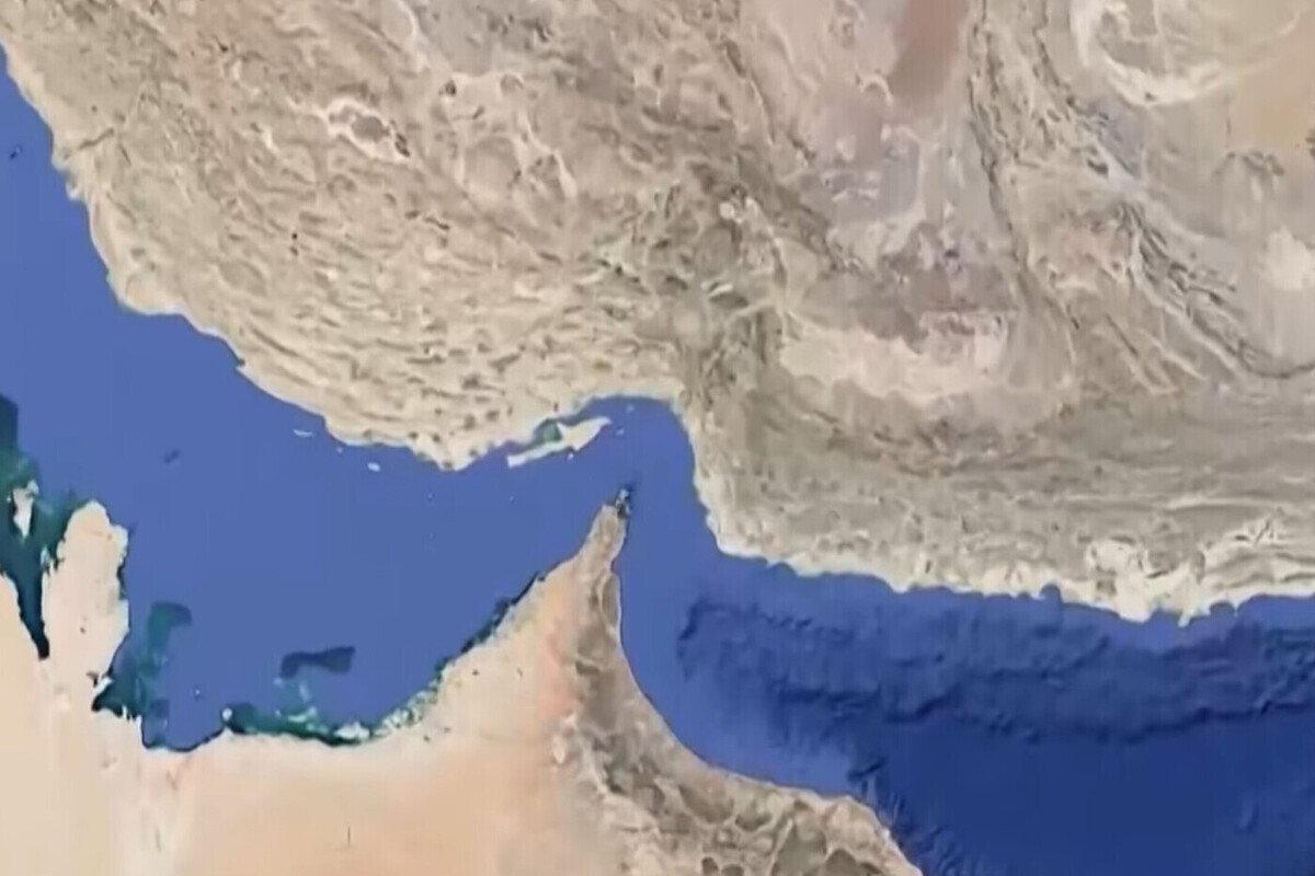 Судоходство на Ормузе остановилось