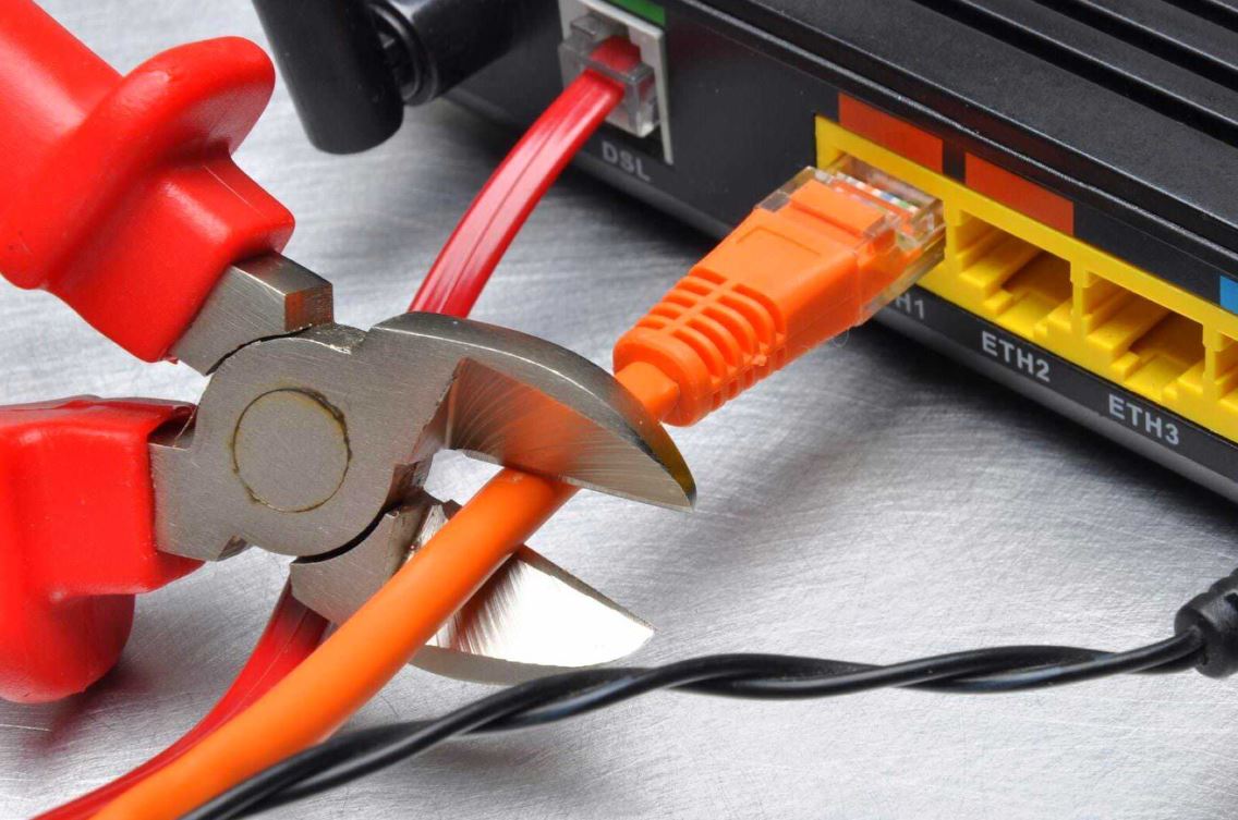 В Азербайджане закрылись два интернет-провайдера