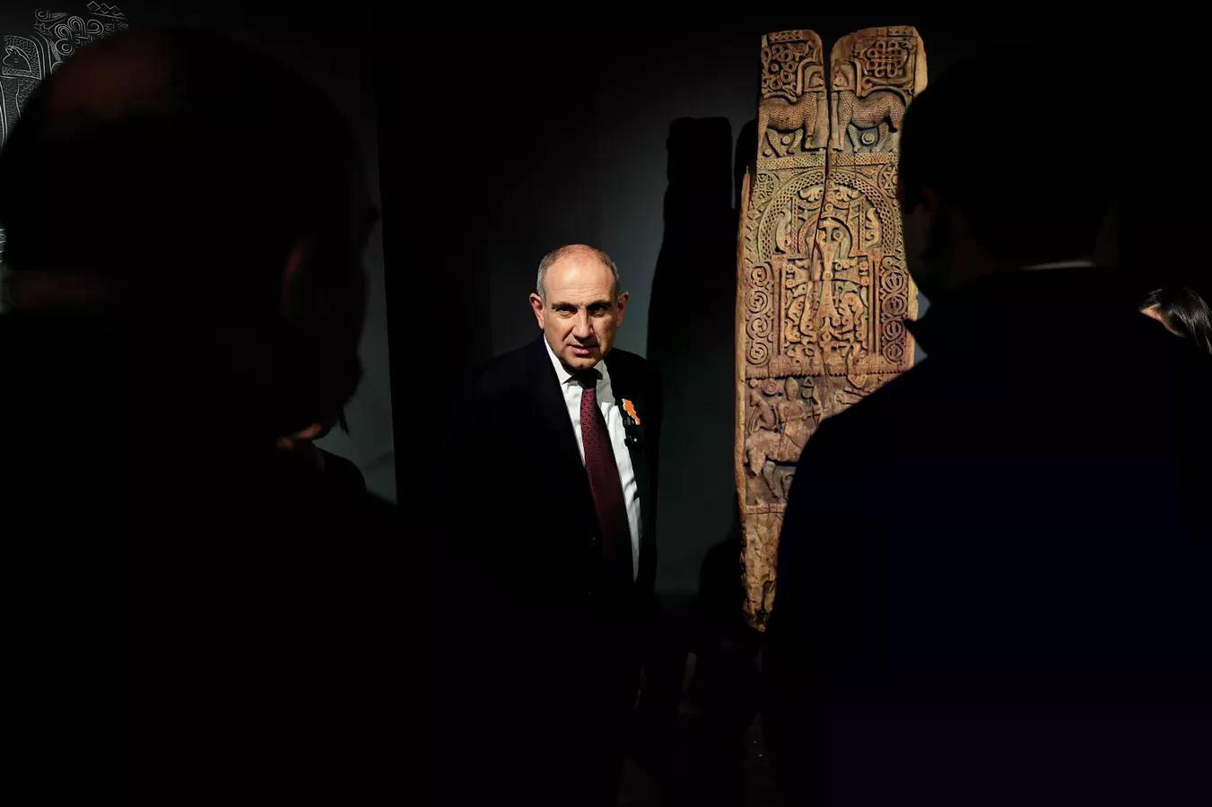 Пашинян намерен обложить налогом церковь в случае переизбрания