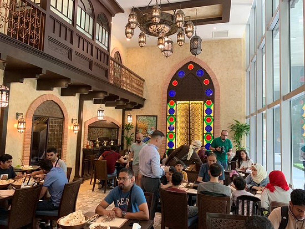 В Багдаде рестораны и кафе закрываются