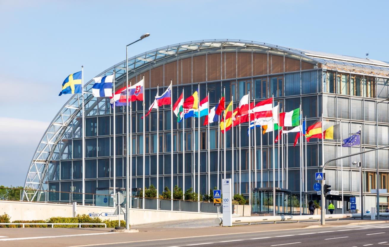 ЕС и Европейский инвестиционный банк объявили о выделении &euro;600 млн Киеву