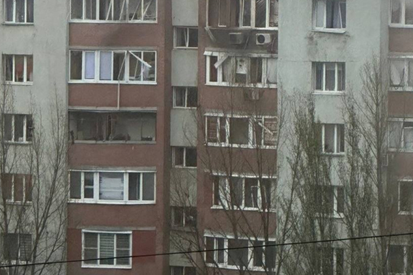 Дроны бьют по городам России и Крыму: есть жертвы, пожары...