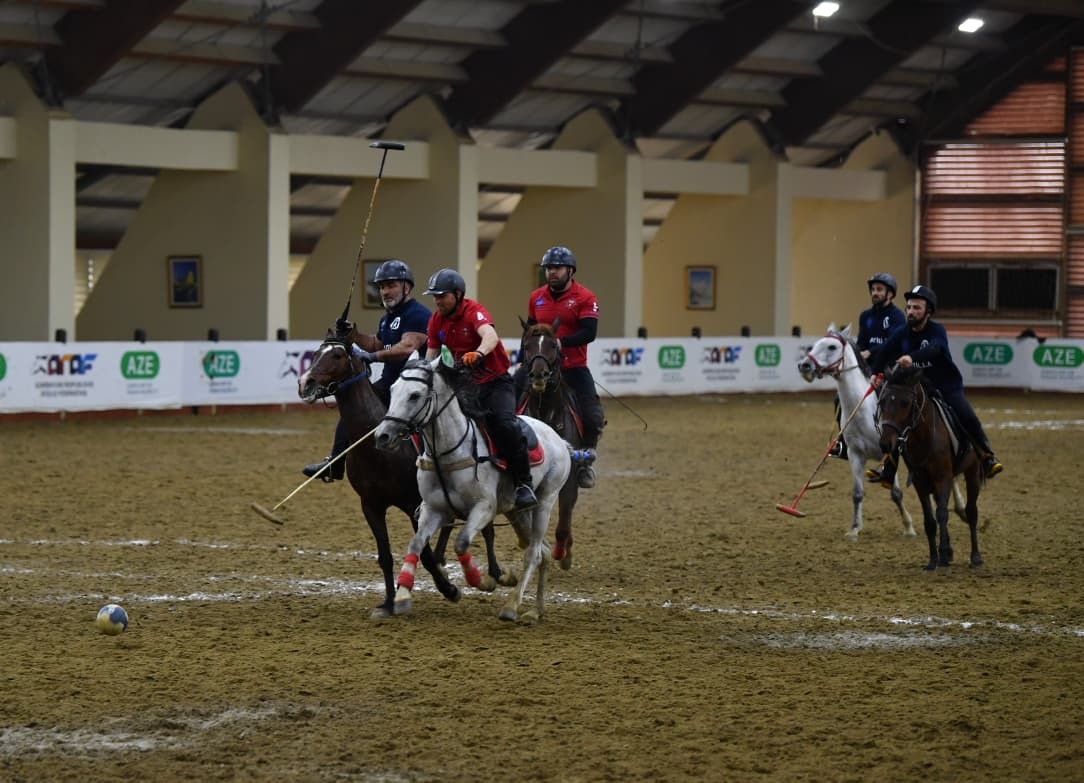 Битва титанов в Бина