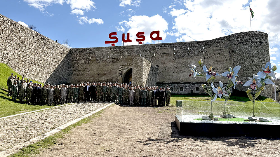 
Турецкие гости посетили освобожденные от оккупации территории