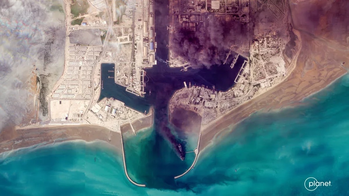 Нефть дорожает на фоне риска новой эскалации на Ближнем Востоке