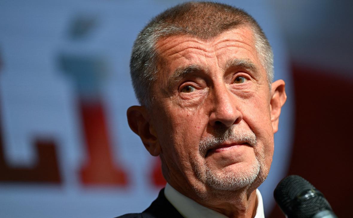 Бабиш посетит Азербайджан