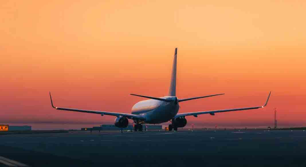 В ЕС готовят альтернативу авиационному топливу