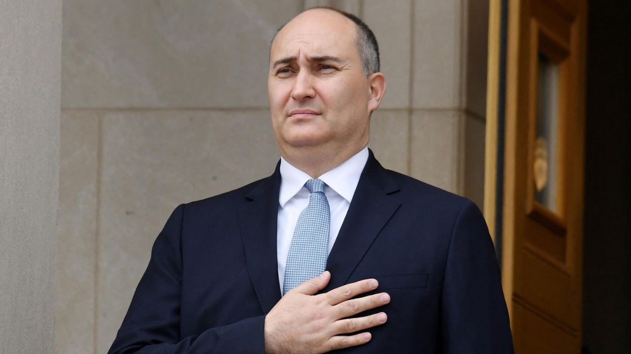 Экс-министр обороны Грузии получил 10 лет тюрьмы