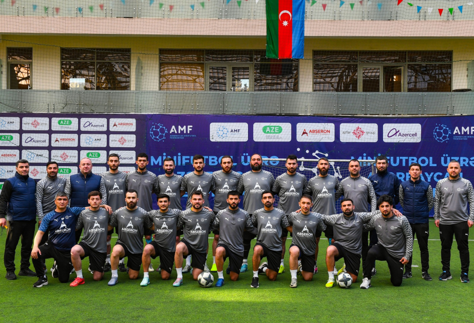 
Сборная Азербайджана по мини-футболу отправилась в Монтенегро