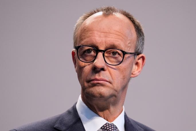 Мерц не считает, что США смогут быстро завершить военную операцию против Ирана