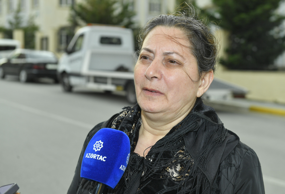 
Шафига Аббасова: Очень благодарна Президенту &ndash; он избавил нас от жизни в статусе вынужденных переселенцев