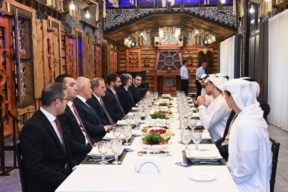 Азербайджан и ОАЭ расширяют сотрудничество в экономической и энергетической сферах