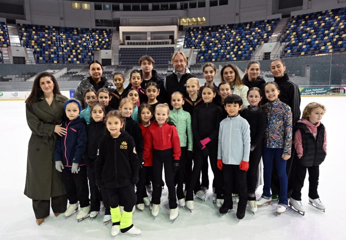 Плющенко анонсирует строительство новой ледовой арены в Азербайджане 
