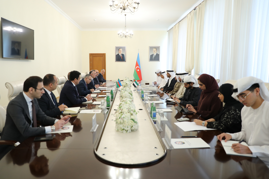 
Азербайджан и Объединенные Арабские Эмираты расширяют сотрудничество в области здравоохранения