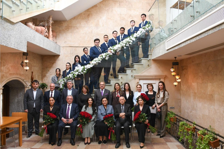 Организовано литературно-художественное мероприятие, посвященное дню рождения Мир Джалала Пашаева