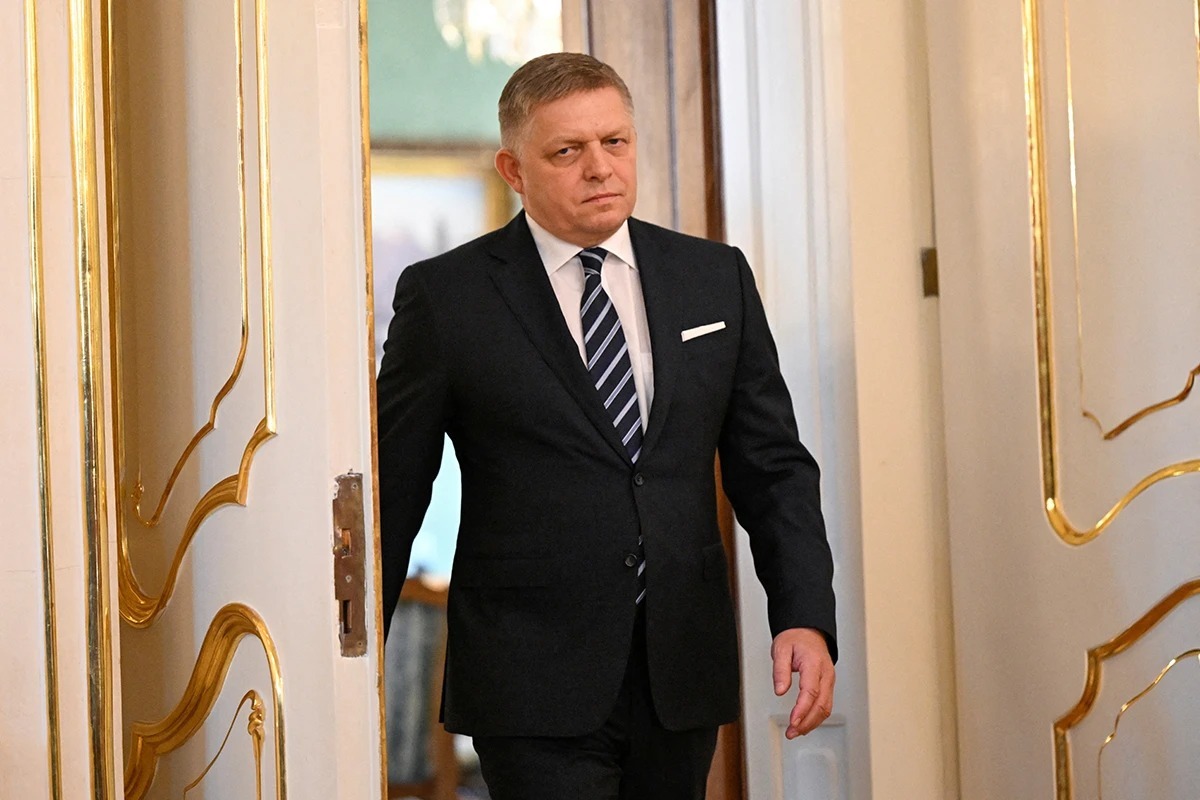 Опасные параллели