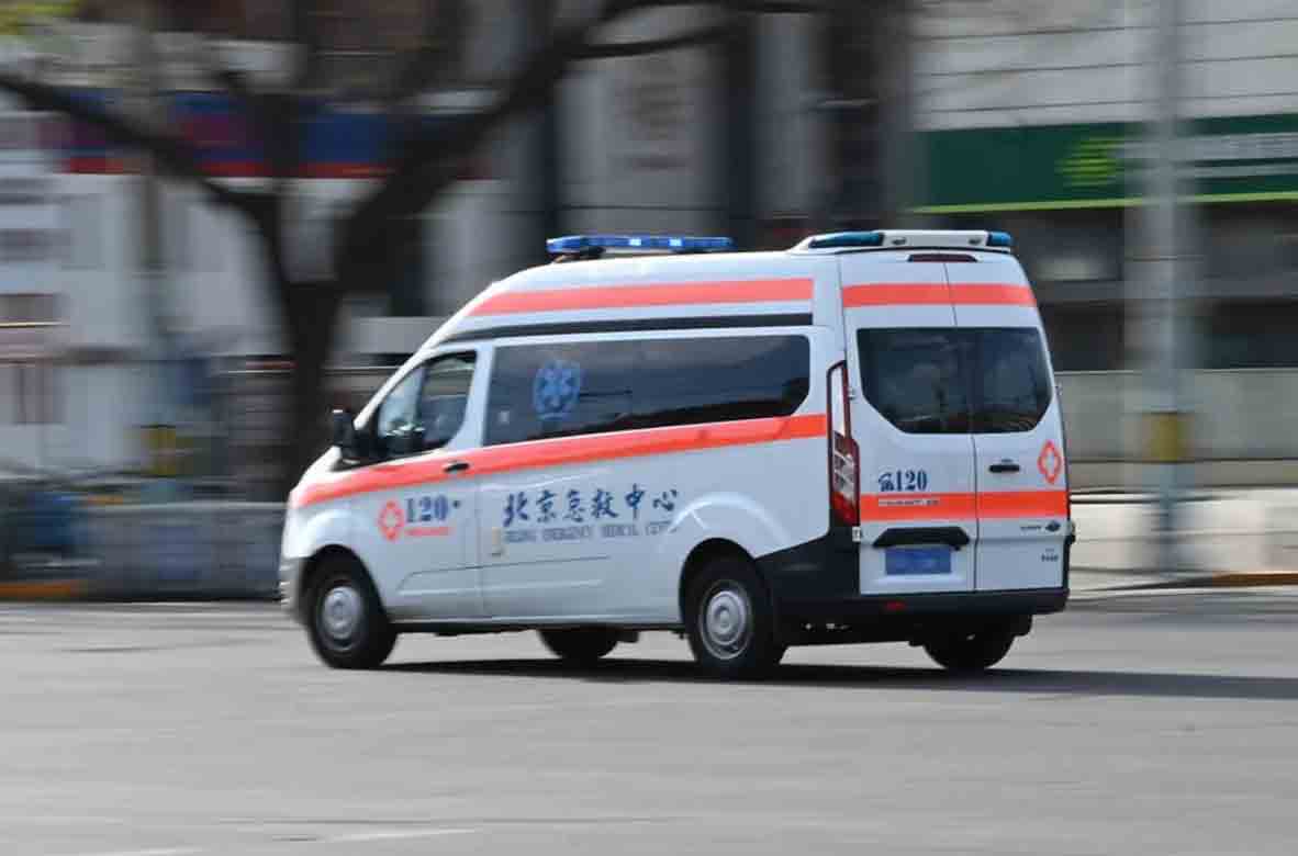 В Китае в ДТП с перегруженным автомобилем погибли восемь человек