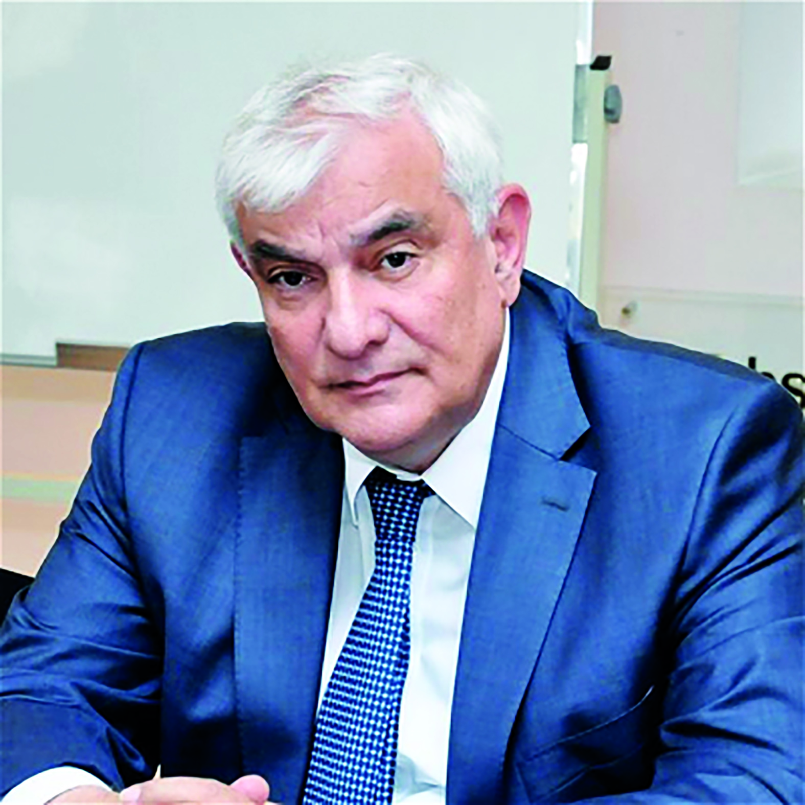 &laquo;Бакинский рабочий&raquo; принимает поздравления