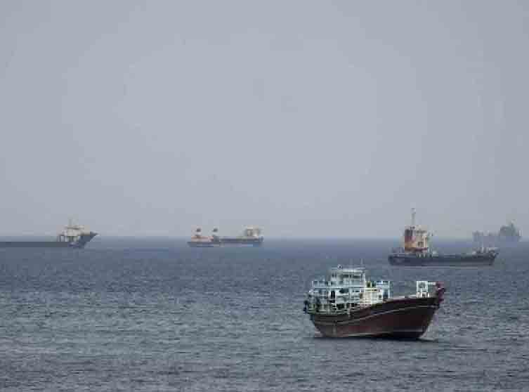В Иране заявили о раненых и пропавших без вести моряках