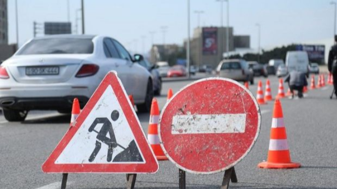 В Баку ограничат движение на двух улицах