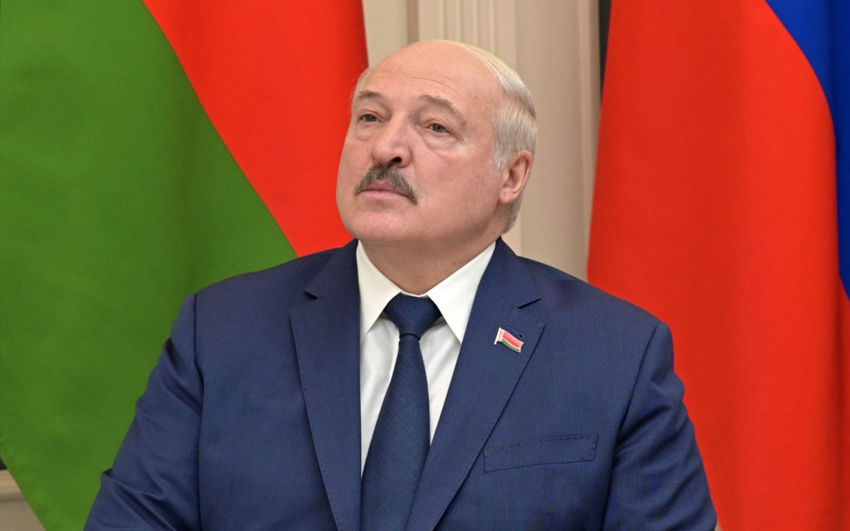 Лукашенко поздравил с Днем Победы лидеров зарубежных государств
