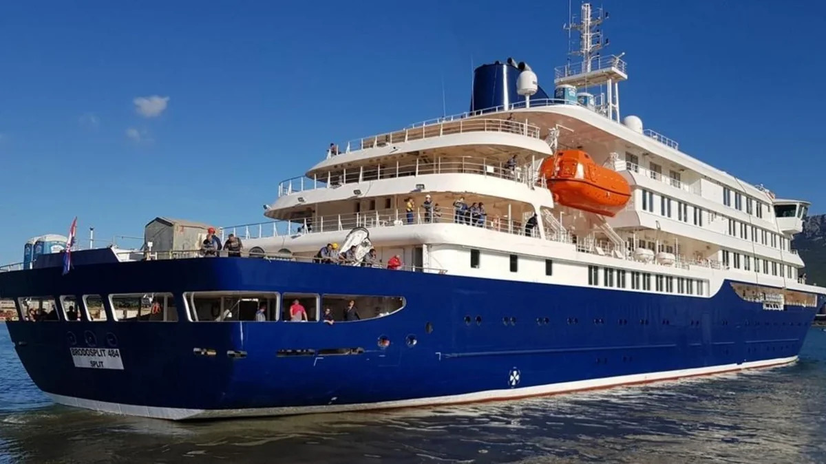 
ECDC счел всех пассажиров судна MV Hondius контактами высокого риска из-за вспышки хантавируса