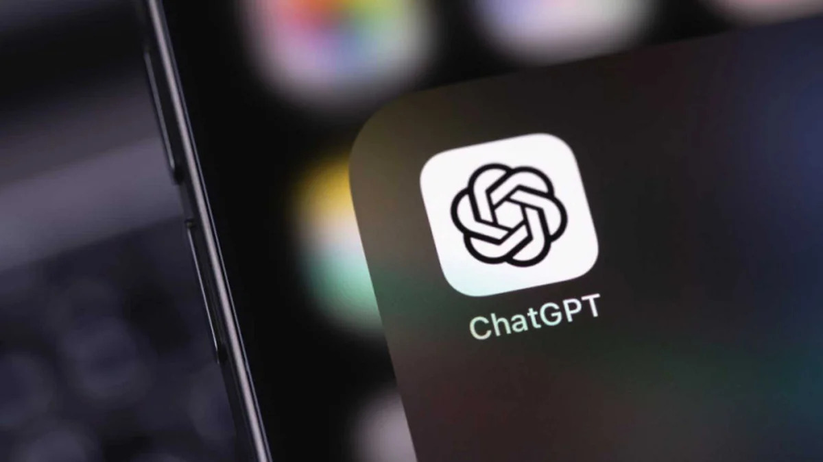 ChatGPT начнет следить за &laquo;опасными&raquo; разговорами и сообщать о них вашим знакомым
