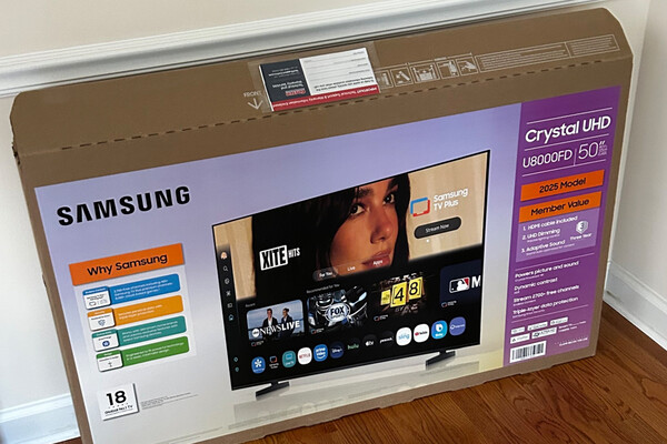 Дуа Липа подала в суд на Samsung с требованием выплатить ей $15 млн