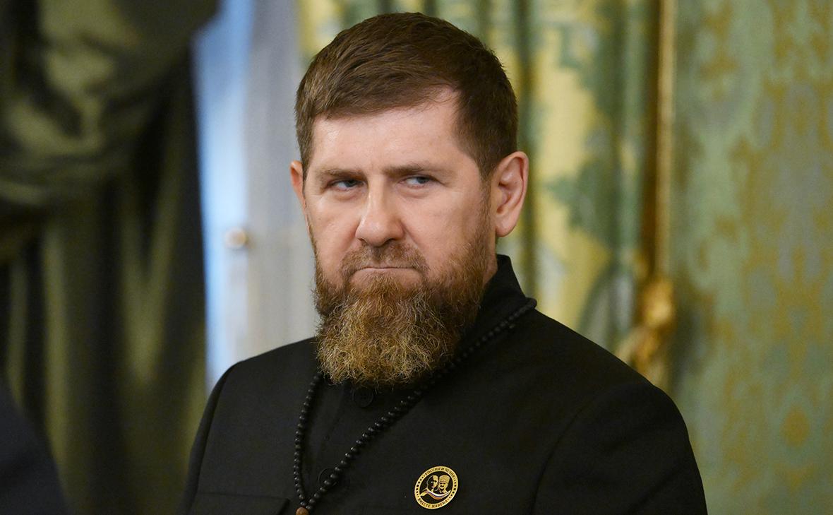 Мать Рамзана Кадырова попала под санкции Канады