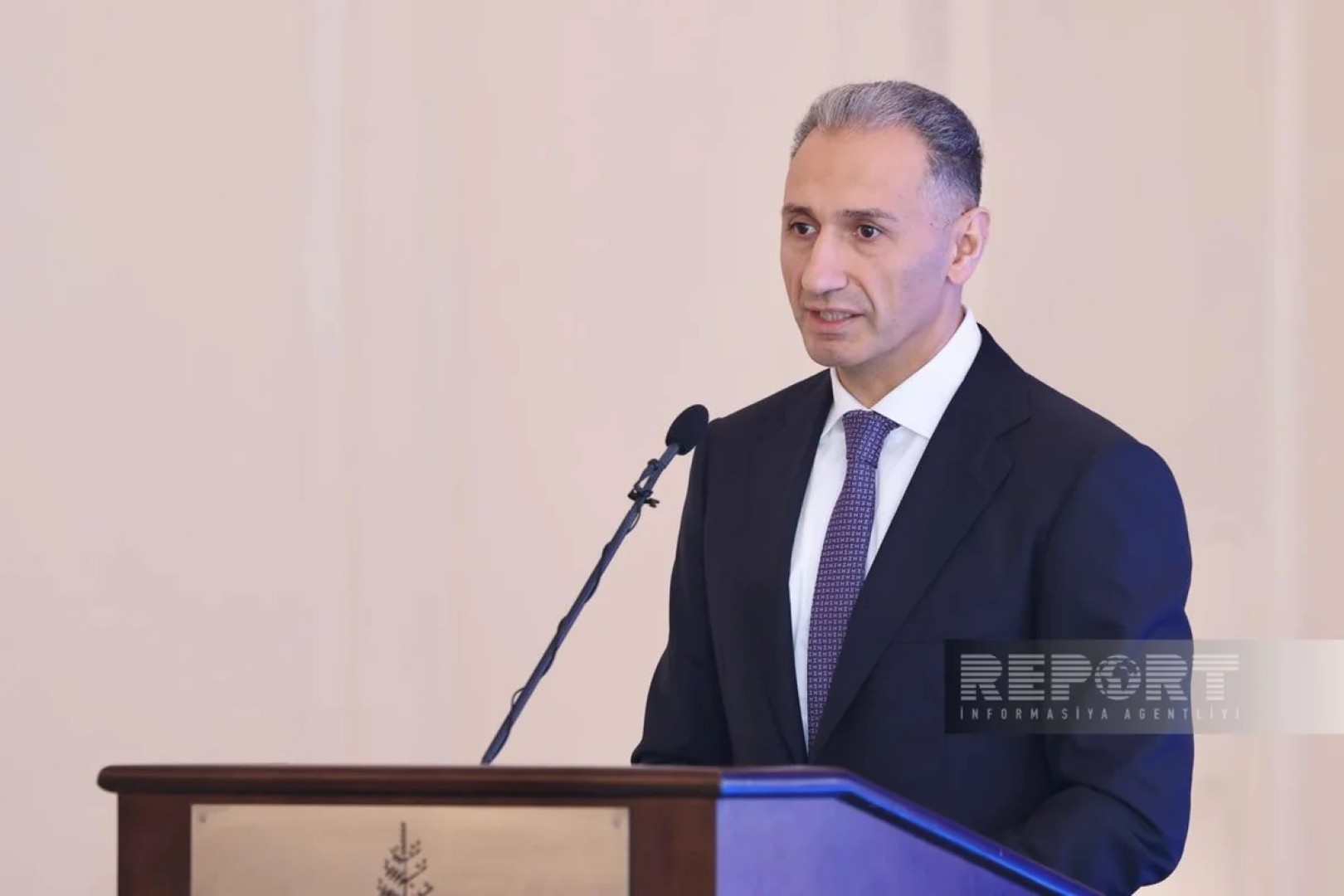 
Рашад Набиев заявил о несоответствии ИТ-выпускников требованиям рынка