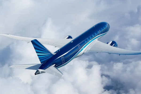 В Дубай самолетами AZAL