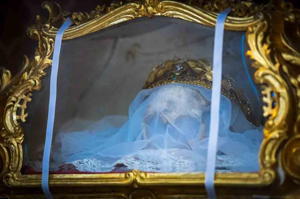 Чешская полиция нашла похищенный череп святой Здиславы