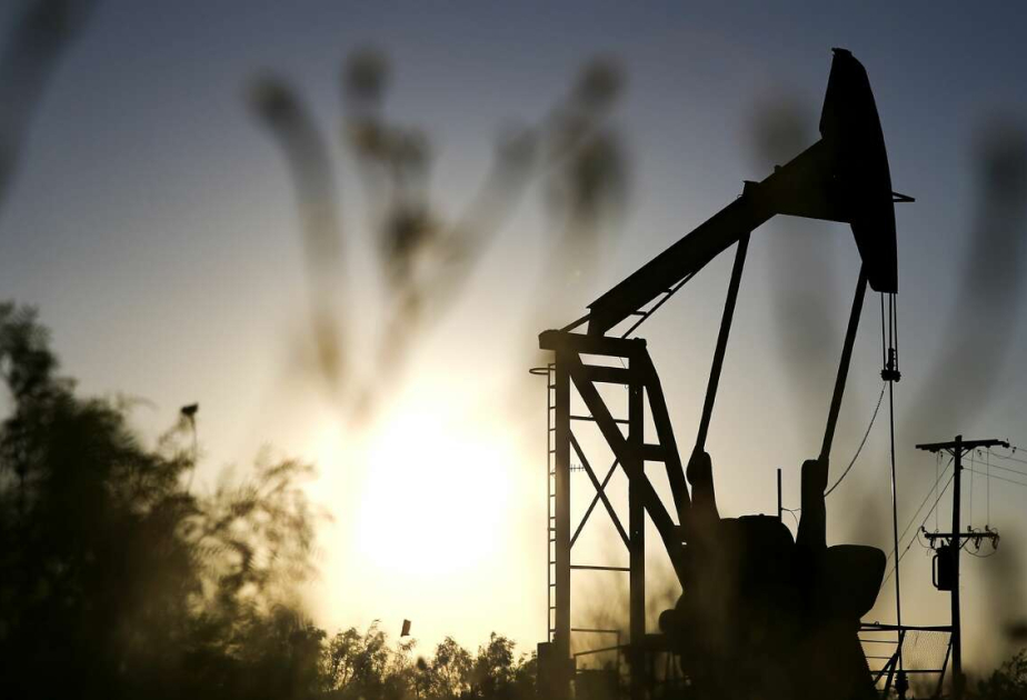 На мировых биржах повысились цены на нефть
