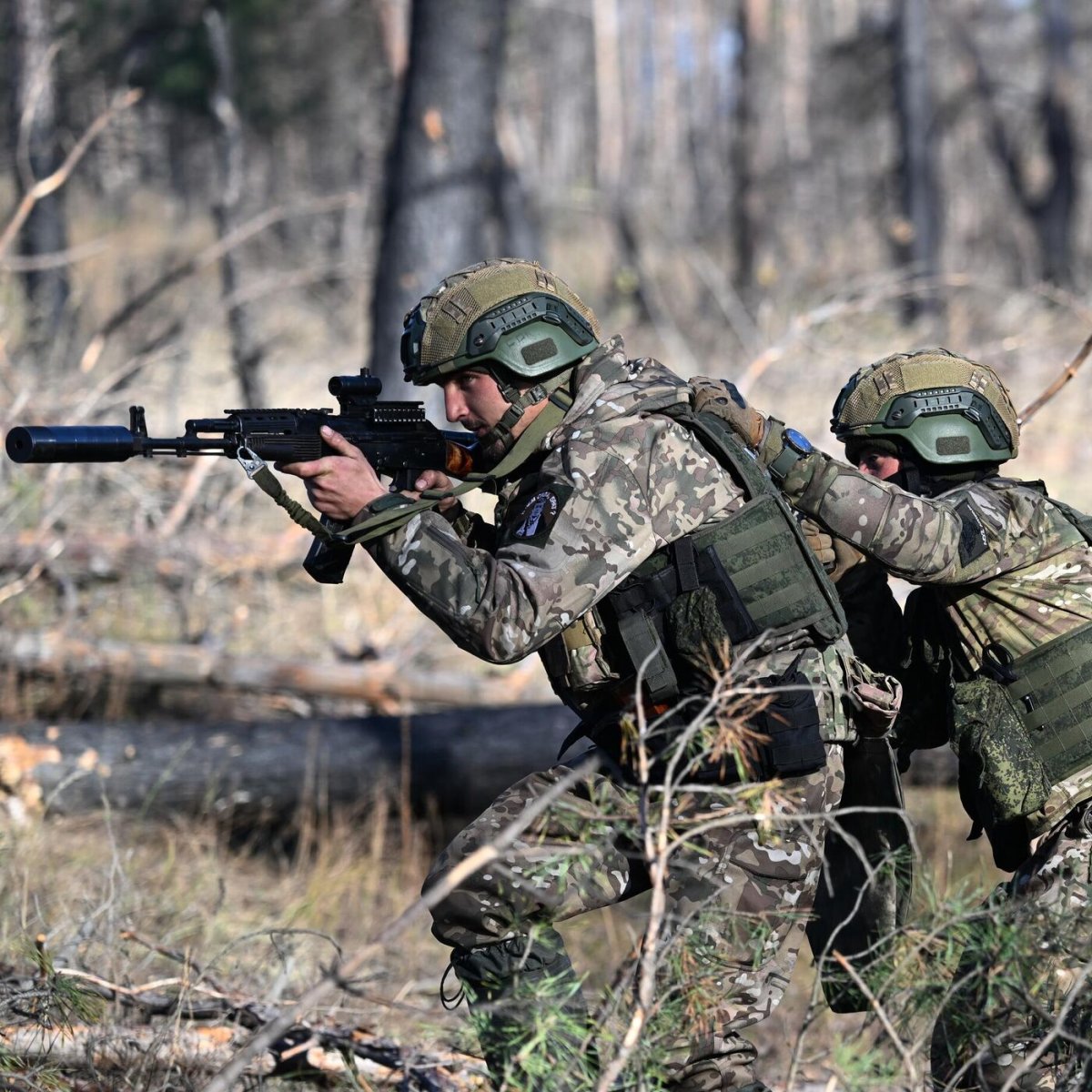 
Российские солдаты продолжают массово гибнуть. А Украина начала отбивать территории