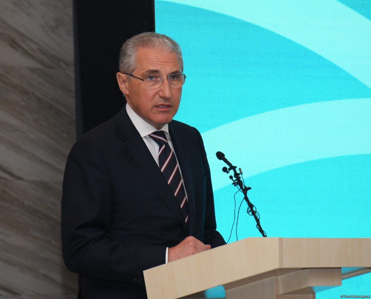 
Мир переживает рекордно жаркие дни - Мухтар Бабаев