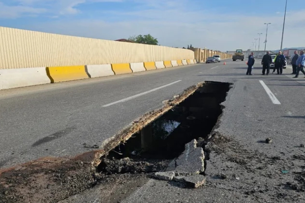 
Аварийный мост сносят: построят новый