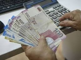 Нефть поднимает средние зарплаты