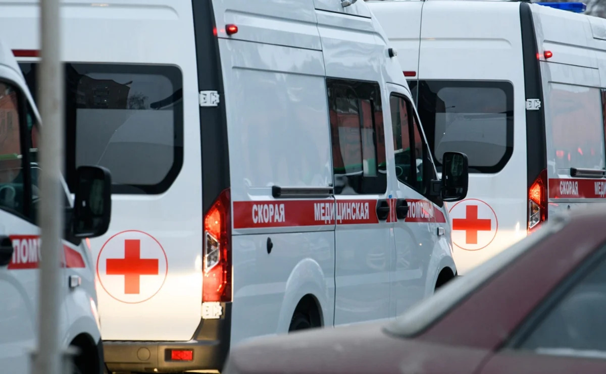 
В РФ в школе из-за взрыва петарды трое учеников пострадали