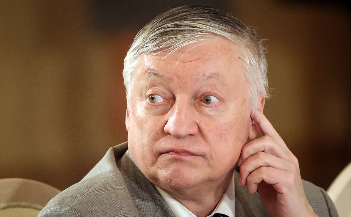 Карпов обвинил Карлсена в высокомерии