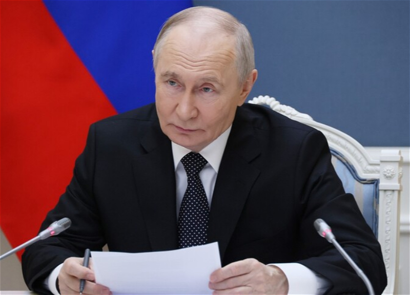 Путин разрешил привлекать армию &laquo;для защиты россиян&raquo; за рубежом