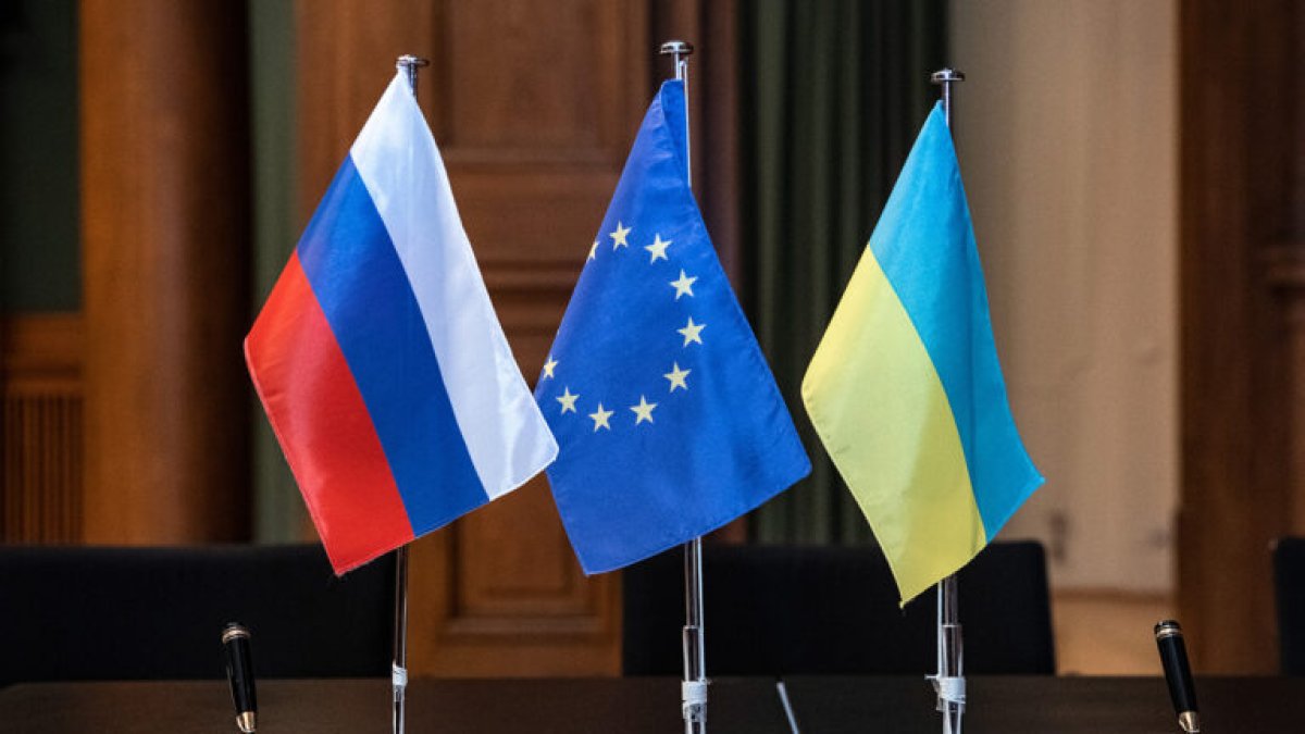 
Европа выбирает переговорщика