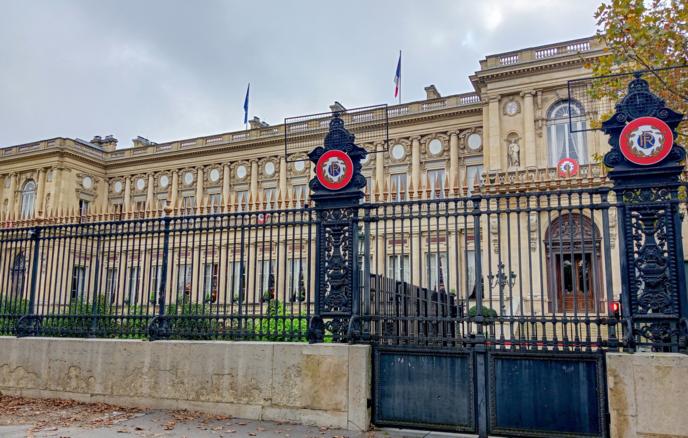 МИД Франции вызвал посла РФ после ударов возмездия по военным объектам в Киеве