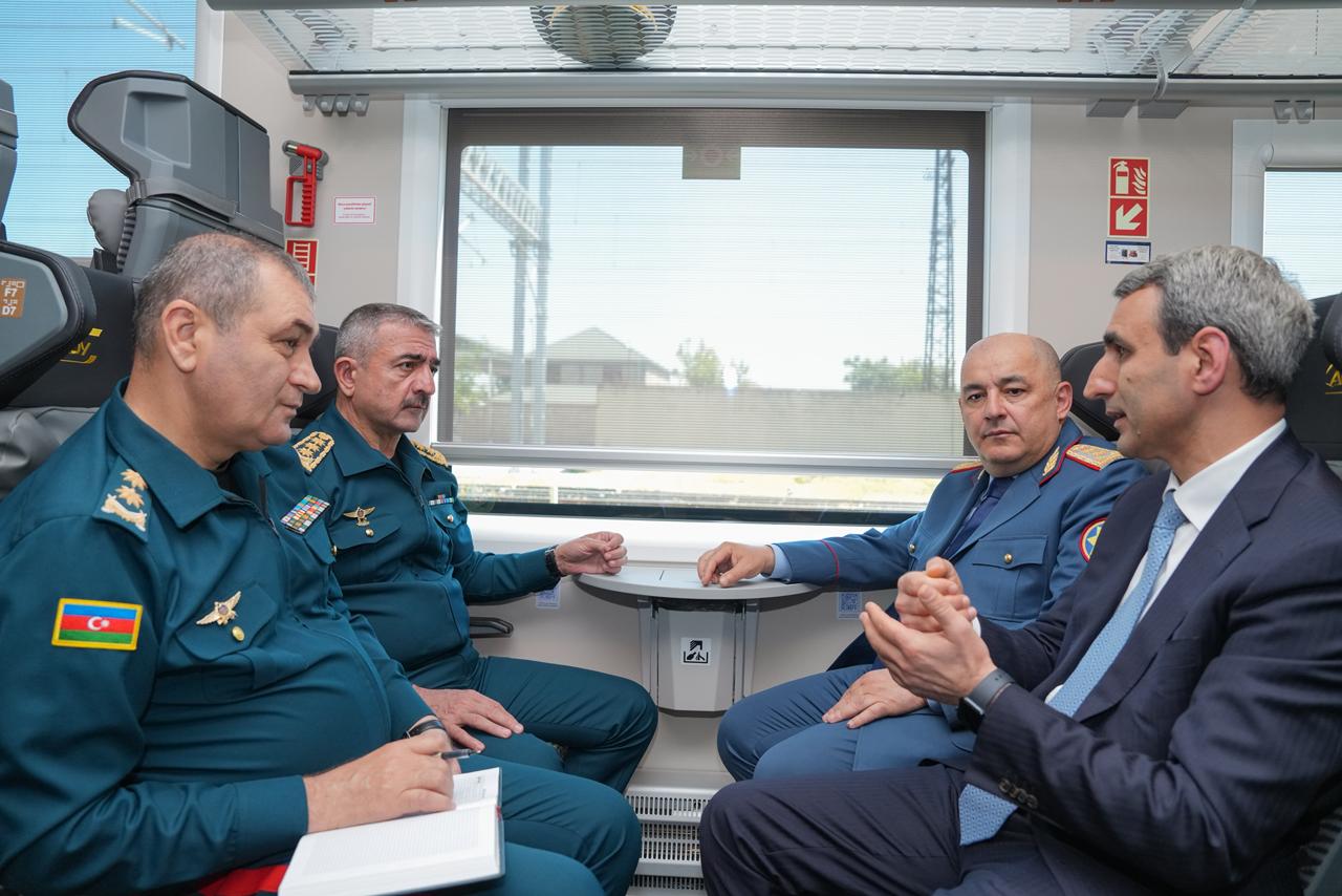 Проверена организация погранично-таможенного контроля в пассажирских поездах Азербайджан&ndash;Грузия