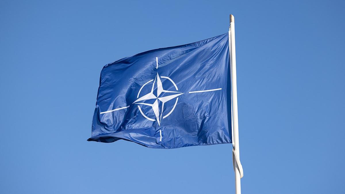 Румыния срочно просит НАТО усилить защиту неба