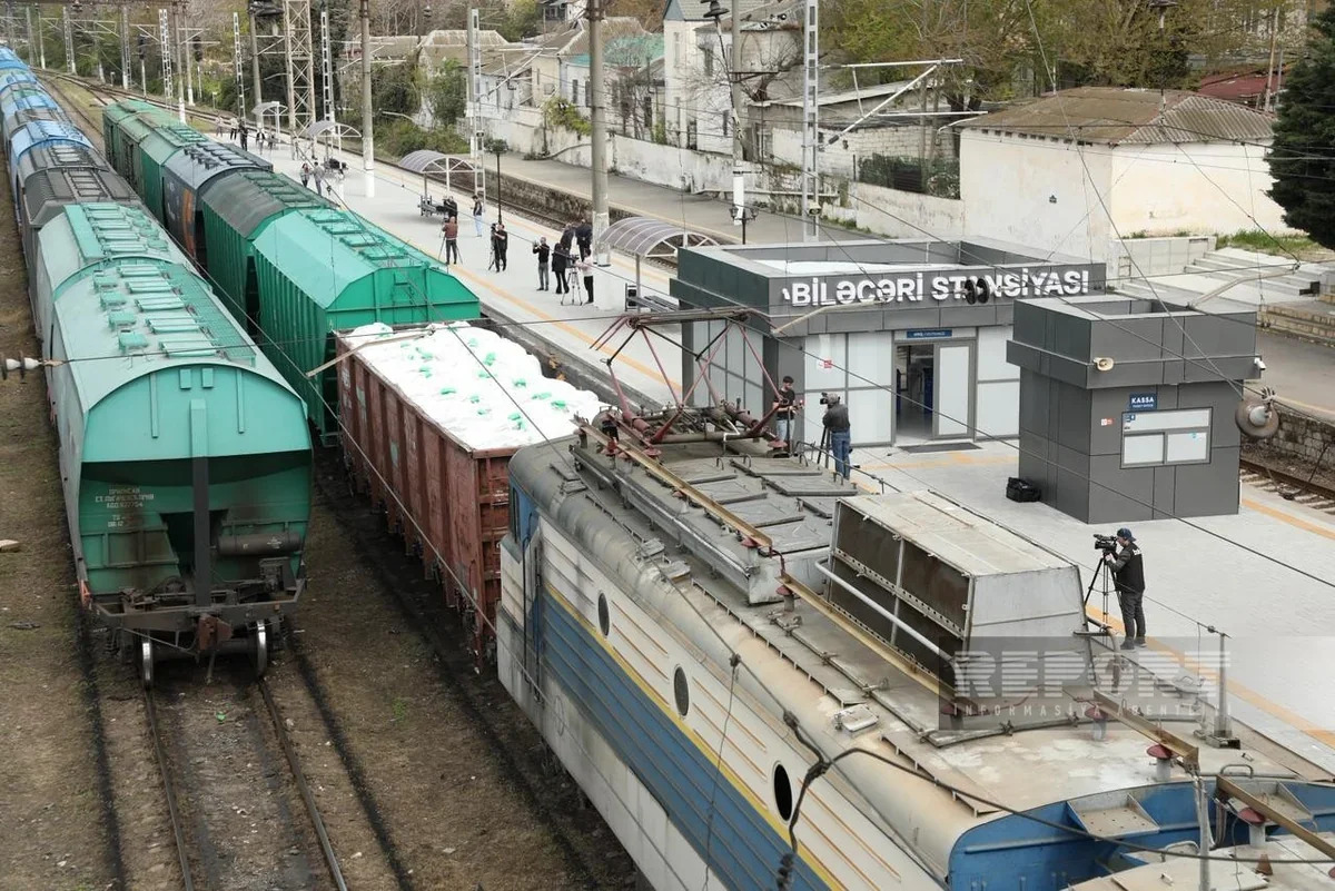 
Транзитный груз отправляется в Армению через Азербайджан