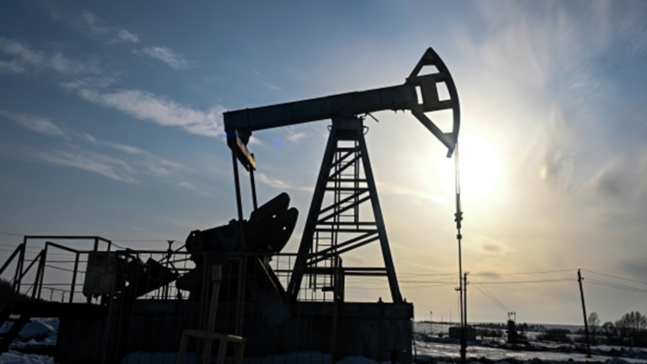 
Нефть снова дорожает